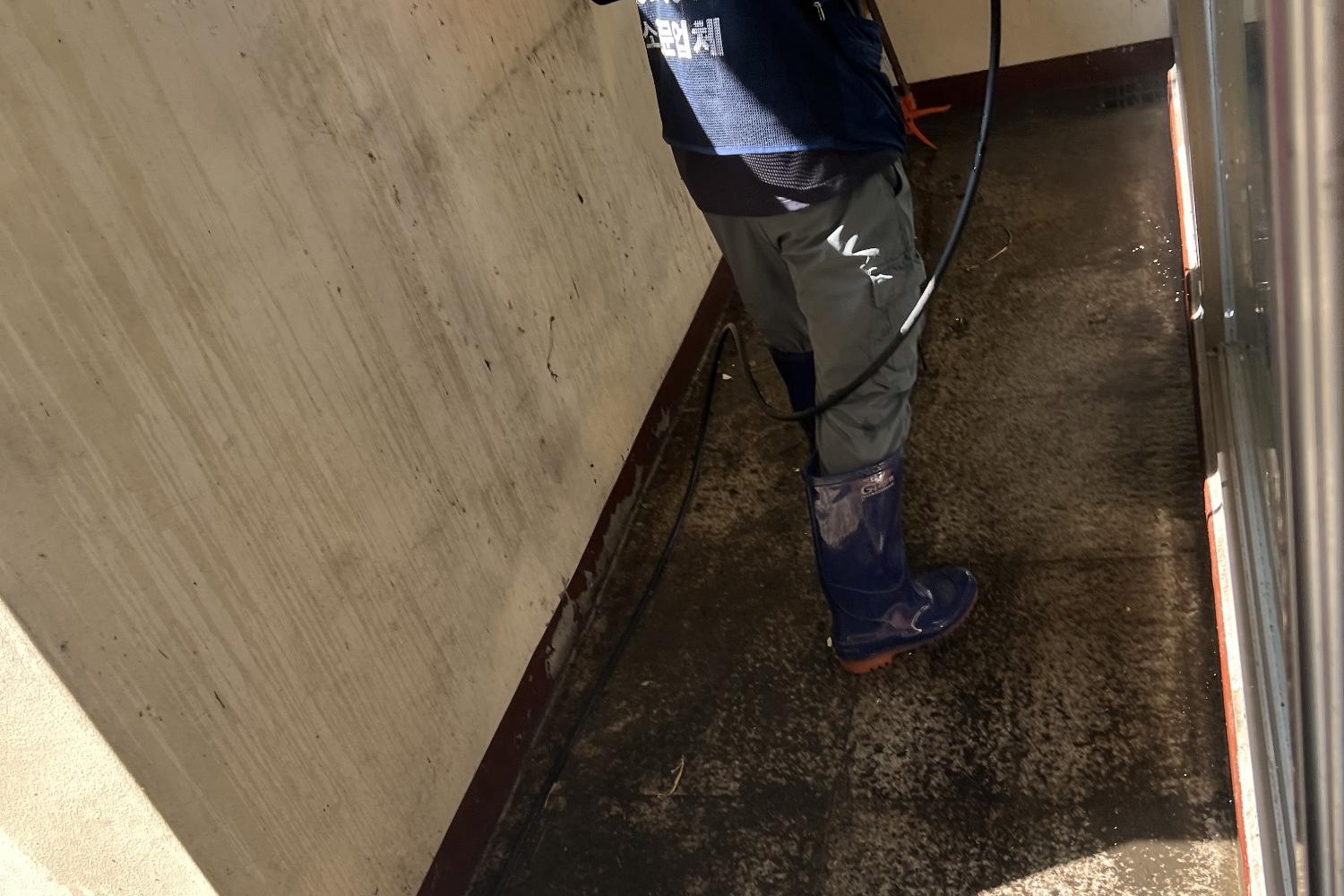 종로 주택 외벽 청소 장비